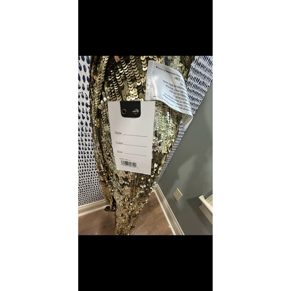 Mac Duggal Gold Sequin One Shoulder Gown Flutter Sleeve Formal Dress Size 4 - Picture 4 of 5